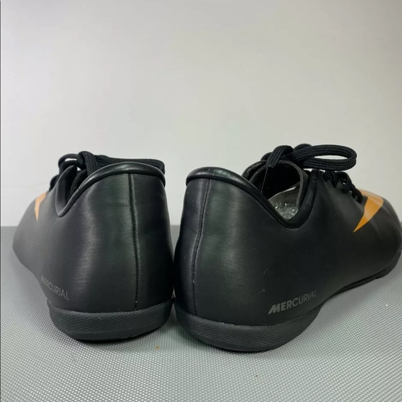Nike Mercurial Victory III Indoor Soccer Cleats 396141-080 Size 5.5 orange/black - Picture 3 of 4